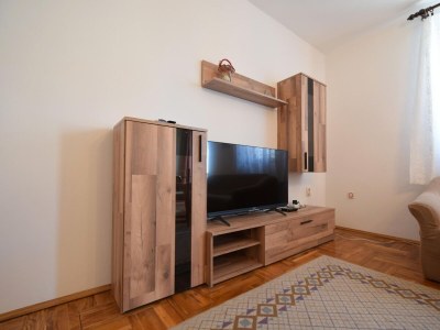 Apartment Two bedroom apartment with terrace Malinska, Krk A-20381-b - Outdoor photo 6