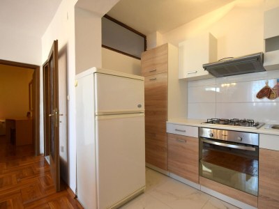 Apartment Two bedroom apartment with terrace Malinska, Krk A-20381-b - Outdoor photo 8