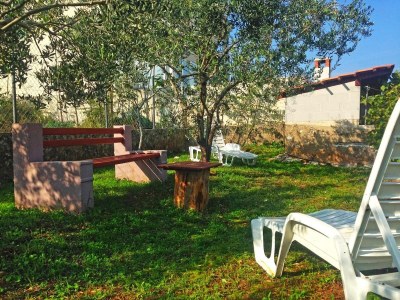 Apartment Two bedroom apartment with terrace Lukoran, Ugljan A-20387-a - Outdoor photo 8