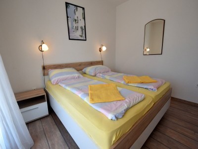 Apartment Two bedroom apartment with terrace and sea view Malinska, Krk A-20417-a - Outdoor photo 11