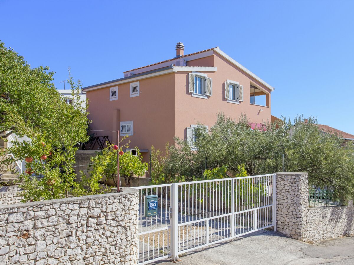 Apartment One bedroom apartment with terrace and sea view Kanica, Rogoznica A-20091-b - Outdoor photo 4