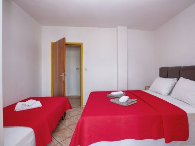 Apartment Two bedroom apartment with terrace and sea view Grebaštica, Šibenik A-20736-d - Outdoor photo 24