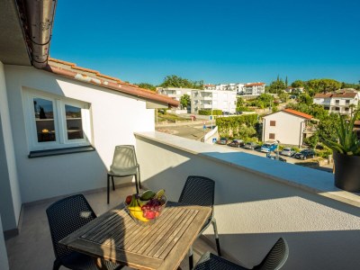 Apartment Two bedroom apartment with terrace and sea view Njivice, Krk A-20438-b - Outdoor photo 18