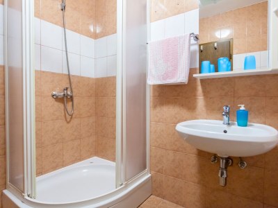 Apartment Two bedroom apartment with terrace Njivice, Krk A-20548-c - Outdoor photo 27