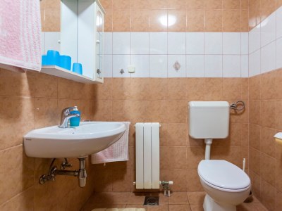 Apartment Two bedroom apartment with terrace Njivice, Krk A-20548-c - Outdoor photo 28