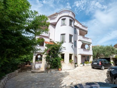 Apartment Apartments for families with children Lopar, Rab - 20830 - Apartments for families with children Lopar, Rab - 20830 - Outdoor photo 4