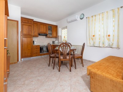 Apartment Two bedroom apartment with terrace and sea view Punat, Krk A-20553-c - Outdoor photo 14