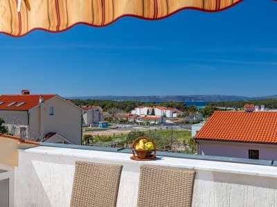Apartment Two bedroom apartment with terrace and sea view Punat, Krk A-20553-c - Outdoor photo 24