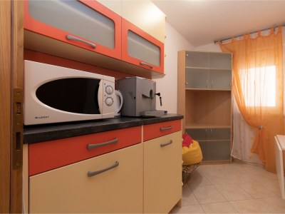 Apartment Four-bedroom apartment with terrace and sea view Klenovica, Novi Vinodolski A-20556-a - Outdoor photo 14