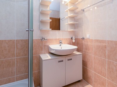 Apartment Four-bedroom apartment with terrace and sea view Klenovica, Novi Vinodolski A-20556-a - Outdoor photo 29