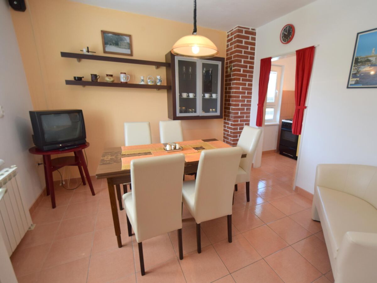 Apartment Three bedroom apartment with balcony Krk A-20429-a - Outdoor photo 4