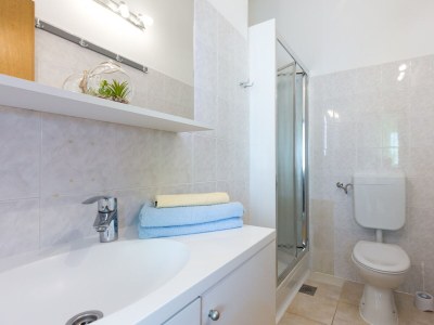 Apartment One bedroom apartment near beach Čižići, Krk A-20433-a - Outdoor photo 13