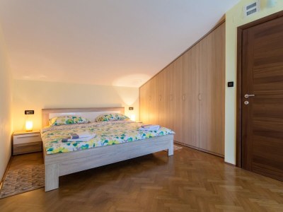 Apartment Two bedroom apartment with terrace Porat, Krk A-20441-a - Outdoor photo 12