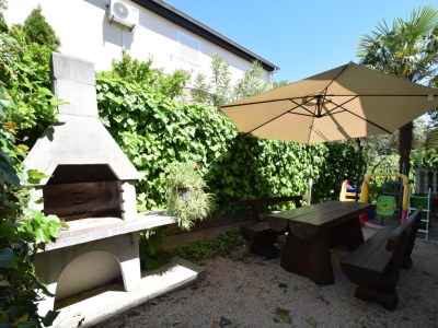 Apartment One bedroom apartment with balcony Njivice, Krk A-20447-c - Outdoor photo 2