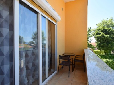 Apartment One bedroom apartment with balcony Njivice, Krk A-20447-d - Outdoor photo 11