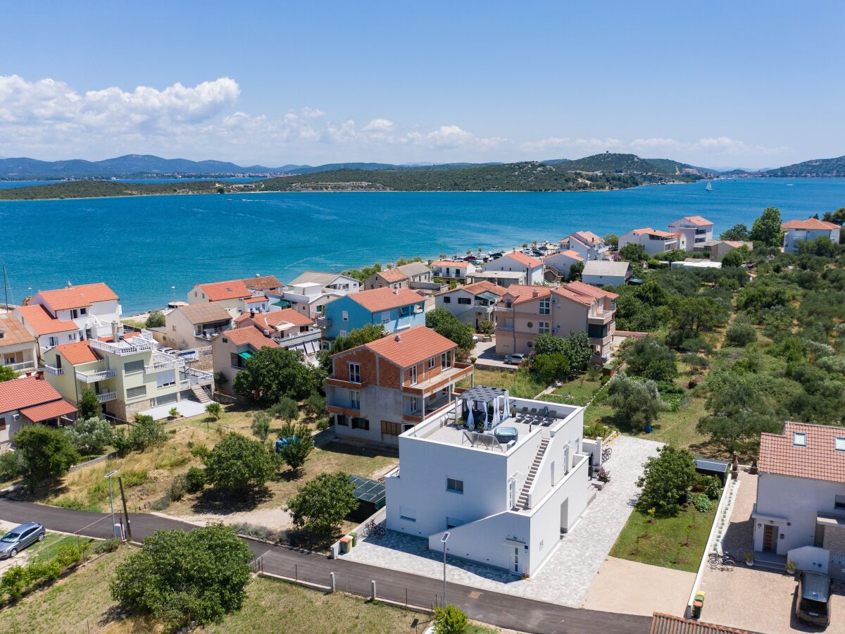 Apartment One bedroom apartment with terrace and sea view Betina, Murter A-20450-a - Outdoor photo 3