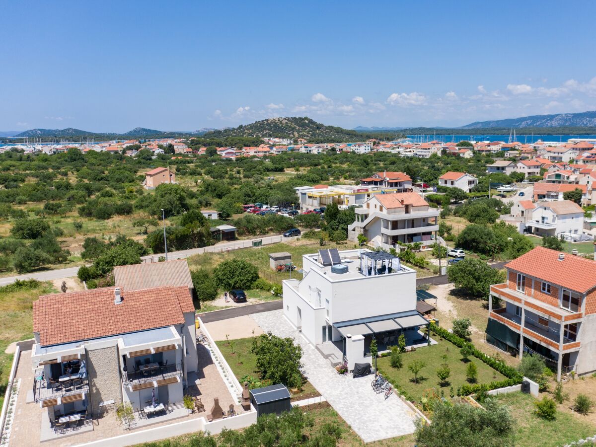 Apartment One bedroom apartment with terrace and sea view Betina, Murter A-20450-a - Outdoor photo 4