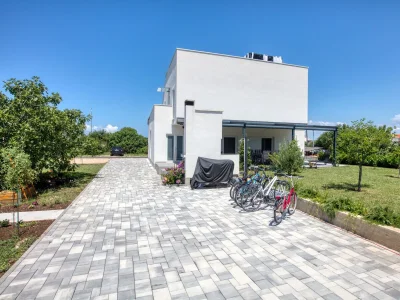 Apartment One bedroom apartment with terrace and sea view Betina, Murter A-20450-a - Outdoor photo 8