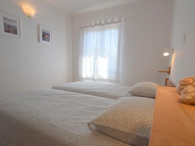 Apartment Two bedroom apartment with terrace Malinska, Krk A-20460-a - Outdoor photo 8