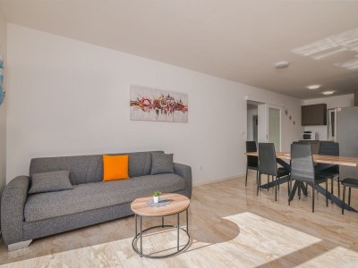 Apartment Three bedroom apartment with terrace Malinska, Krk A-20484-a - Outdoor photo 6