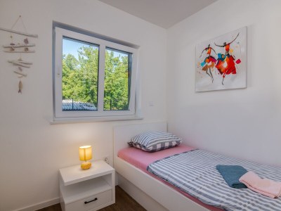 Apartment Three bedroom apartment with terrace Malinska, Krk A-20484-a - Outdoor photo 15