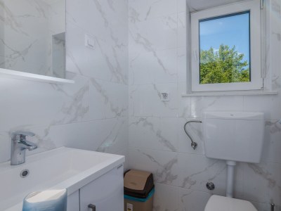 Apartment Three bedroom apartment with terrace Malinska, Krk A-20484-a - Outdoor photo 18