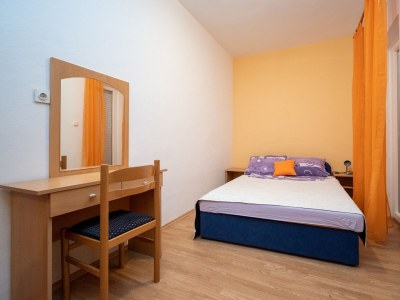 Apartment One bedroom apartment with air-conditioning Posedarje, Novigrad A-21123-d - Outdoor photo 17