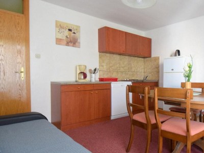 Apartment Two bedroom apartment with balcony Njivice, Krk A-20486-b - Outdoor photo 8