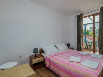 Apartment Three bedroom apartment with terrace and sea view Njivice, Krk A-20487-a - Outdoor photo 12