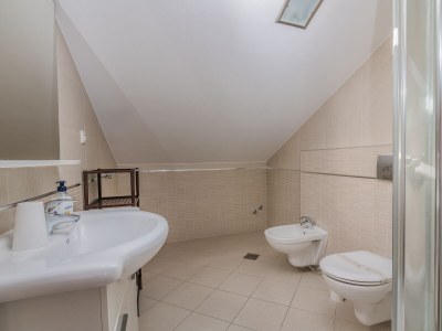 Apartment Three bedroom apartment with terrace and sea view Njivice, Krk A-20487-b - Outdoor photo 17