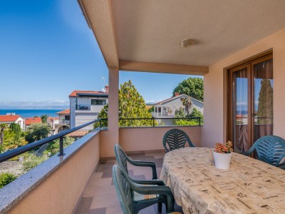 Apartment Three bedroom apartment with terrace and sea view Njivice, Krk A-20487-b - Outdoor photo 18
