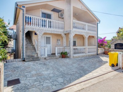 Apartment Two bedroom apartment with terrace Jezera, Murter A-21148-b - Outdoor photo 11