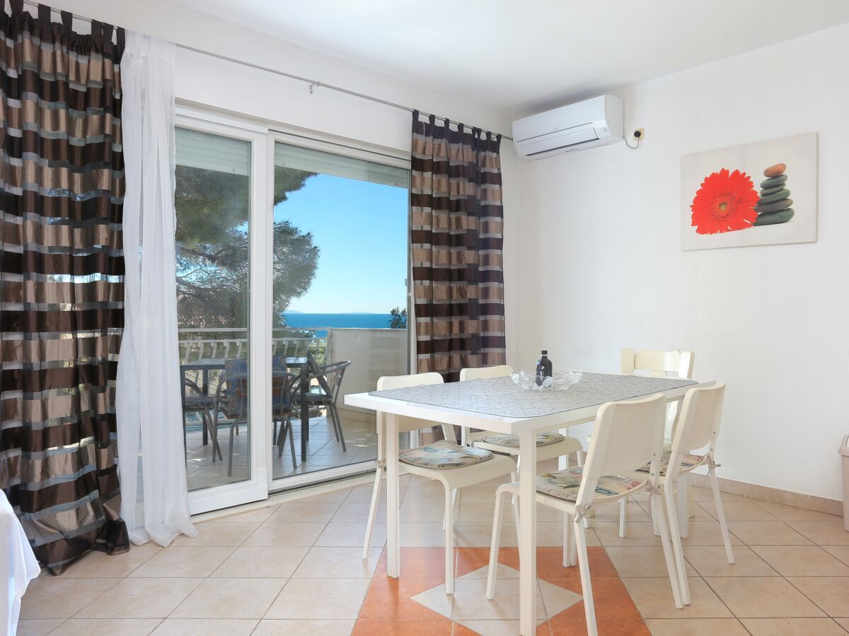 Apartment One bedroom apartment with terrace and sea view Balića Rat, Omiš A-20494-a