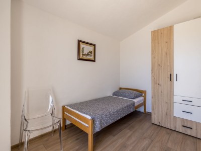 Apartment Two bedroom apartment with terrace and sea view Sevid, Trogir A-21163-a - Outdoor photo 21