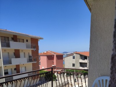Apartment One bedroom apartment with terrace and sea view Stobreč, Split A-20510-a - Outdoor photo 15