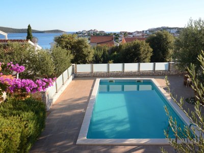 Apartment Two bedroom apartment with terrace and sea view Sevid, Trogir A-21163-b - Outdoor photo 5