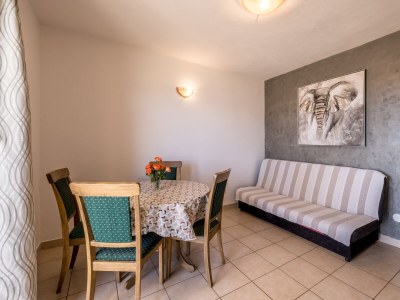 Apartment Two bedroom apartment with terrace and sea view Sevid, Trogir A-21163-b - Outdoor photo 11