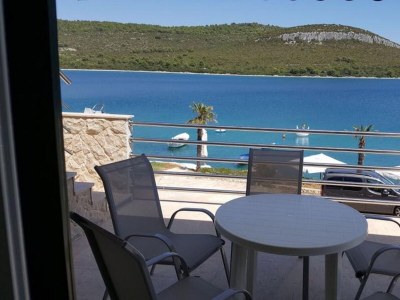 Apartment One bedroom apartment near beach Cove Mala Lamjana, Ugljan A-21182-b in Kali - Apartment