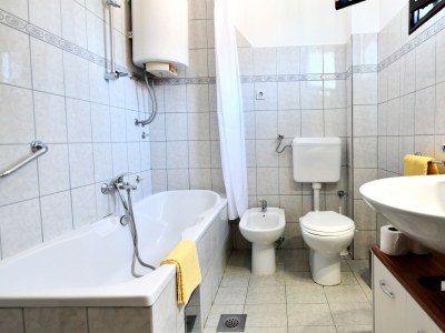 Apartment One bedroom apartment with balcony Rakovica, Plitvice A-20647-a - Outdoor photo 21