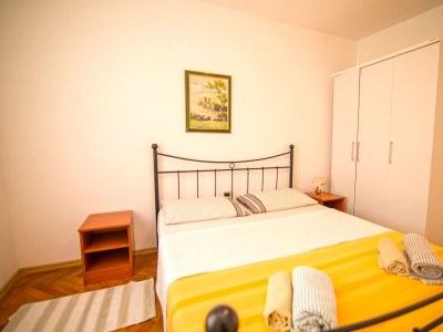 Apartment Two bedroom apartment with terrace Mali Lošinj, Lošinj A-21194-a - Outdoor photo 6