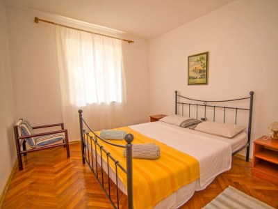 Apartment Two bedroom apartment with terrace Mali Lošinj, Lošinj A-21194-a - Outdoor photo 13