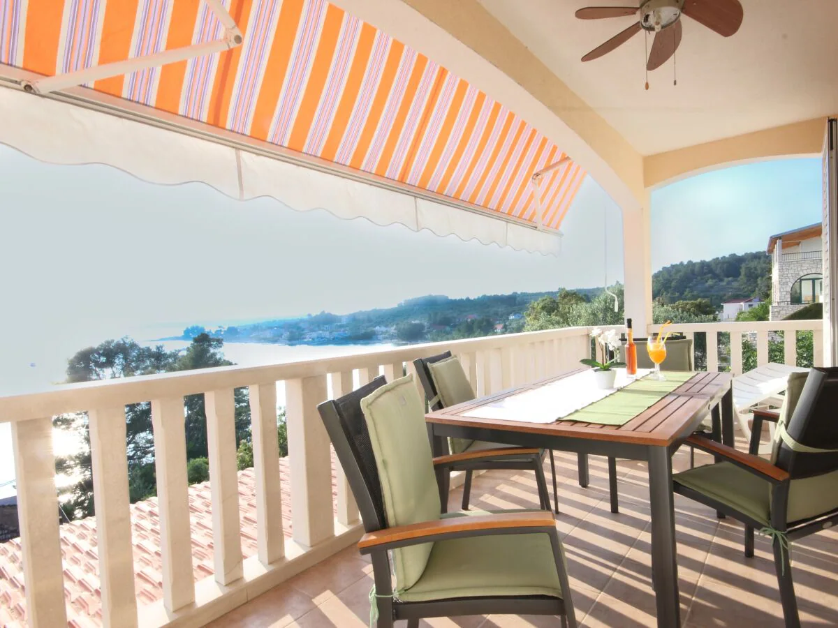 Apartment Two bedroom apartment with terrace and sea view Cove Gradina, Korčula A-20658-a
