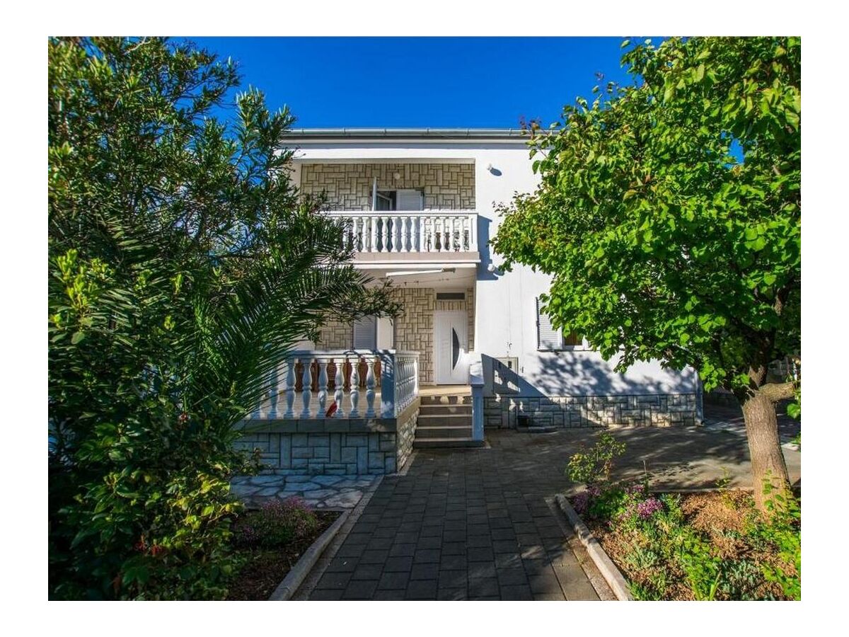 Apartment Two bedroom apartment with balcony and sea view Seline, Paklenica A-21208-b - Outdoor photo 2