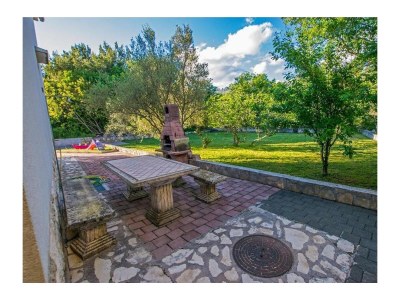 Apartment Two bedroom apartment with balcony and sea view Seline, Paklenica A-21208-b - Outdoor photo 6