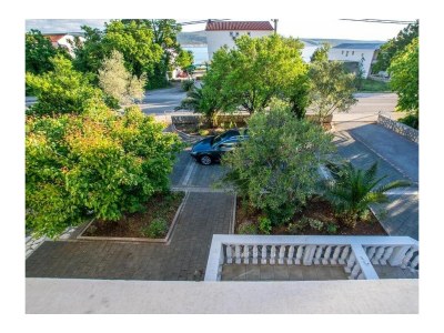 Apartment Two bedroom apartment with balcony and sea view Seline, Paklenica A-21208-b - Outdoor photo 9