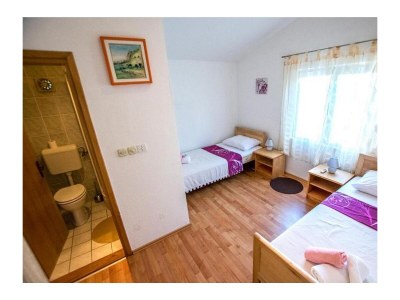 Apartment Two bedroom apartment with balcony and sea view Seline, Paklenica A-21208-b - Outdoor photo 21