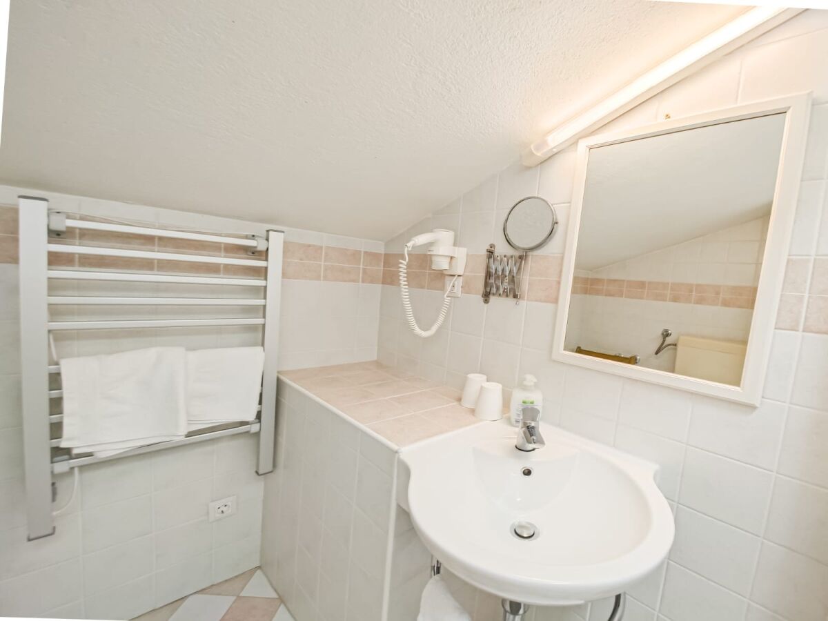 Apartment Apartments with parking space Makarska - 20700 - Apartments with parking space Makarska - 20700 - Outdoor photo 2