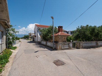 Apartment One bedroom apartment with balcony Povljana, Pag A-21327-a - Outdoor photo 3