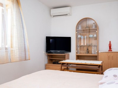 Apartment One bedroom apartment with balcony Povljana, Pag A-21327-a - Outdoor photo 11