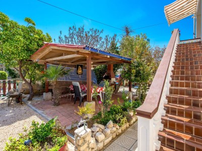 Apartment Two bedroom apartment with terrace Povljana, Pag A-21342-a - Outdoor photo 7